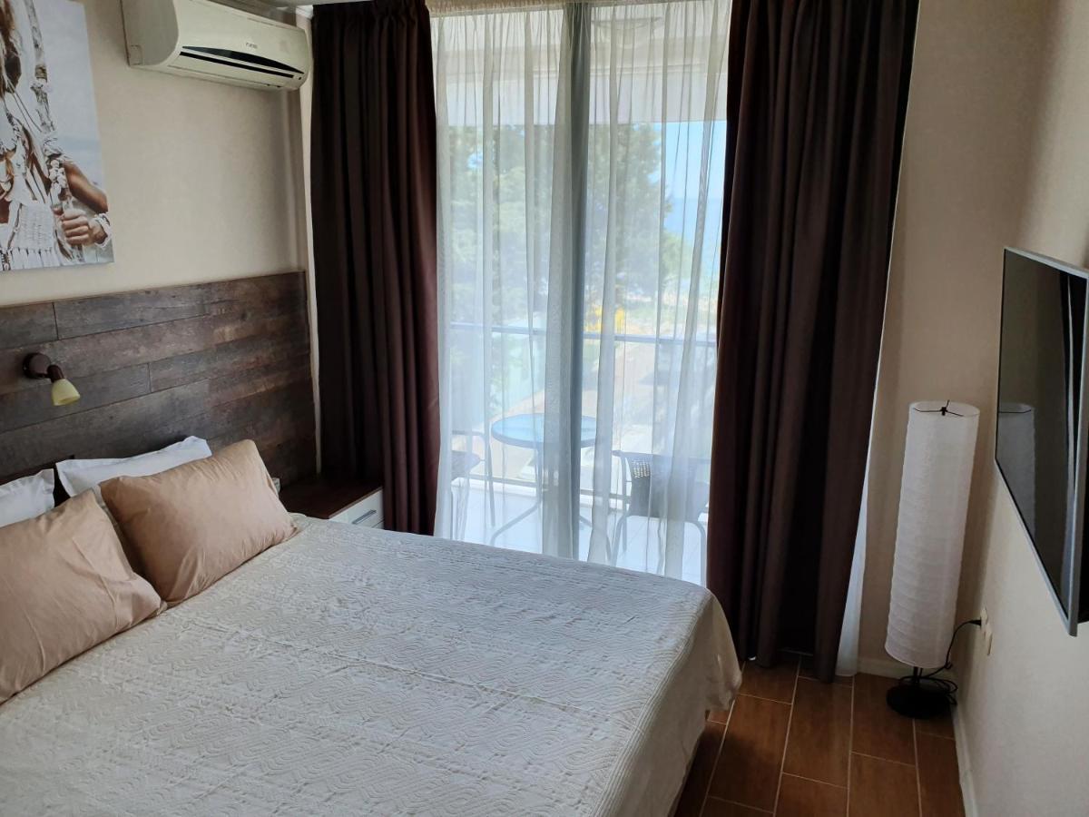 Апартамент За Гости ,,1В-15" Амара Бутик"" Ravda Dış mekan fotoğraf